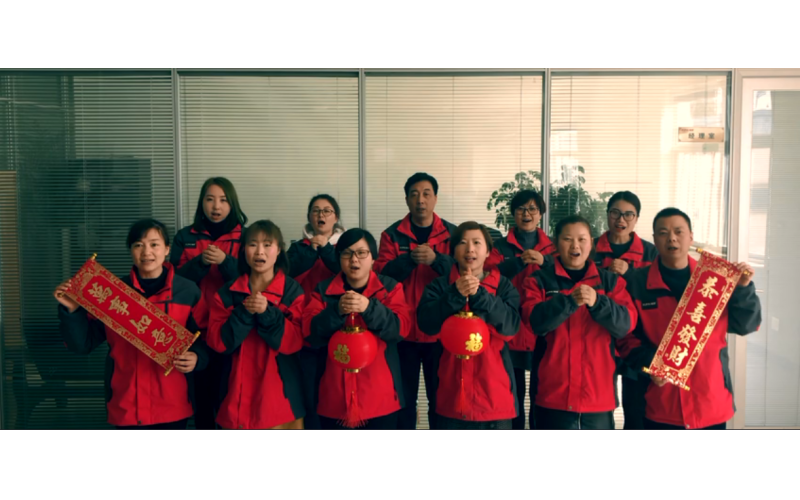 旭派電池銷售服務(wù)部給您拜年啦！